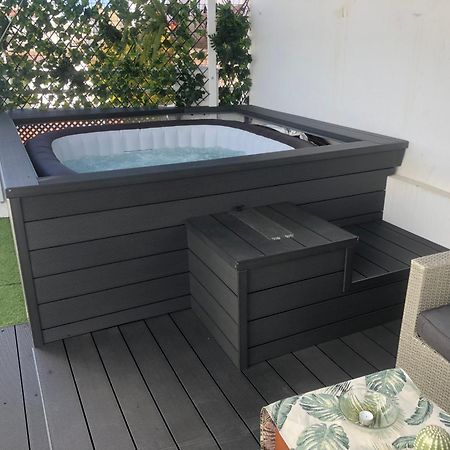 Unique Homes La Juderia Parking & Jacuzzi Sevilla Exteriör bild