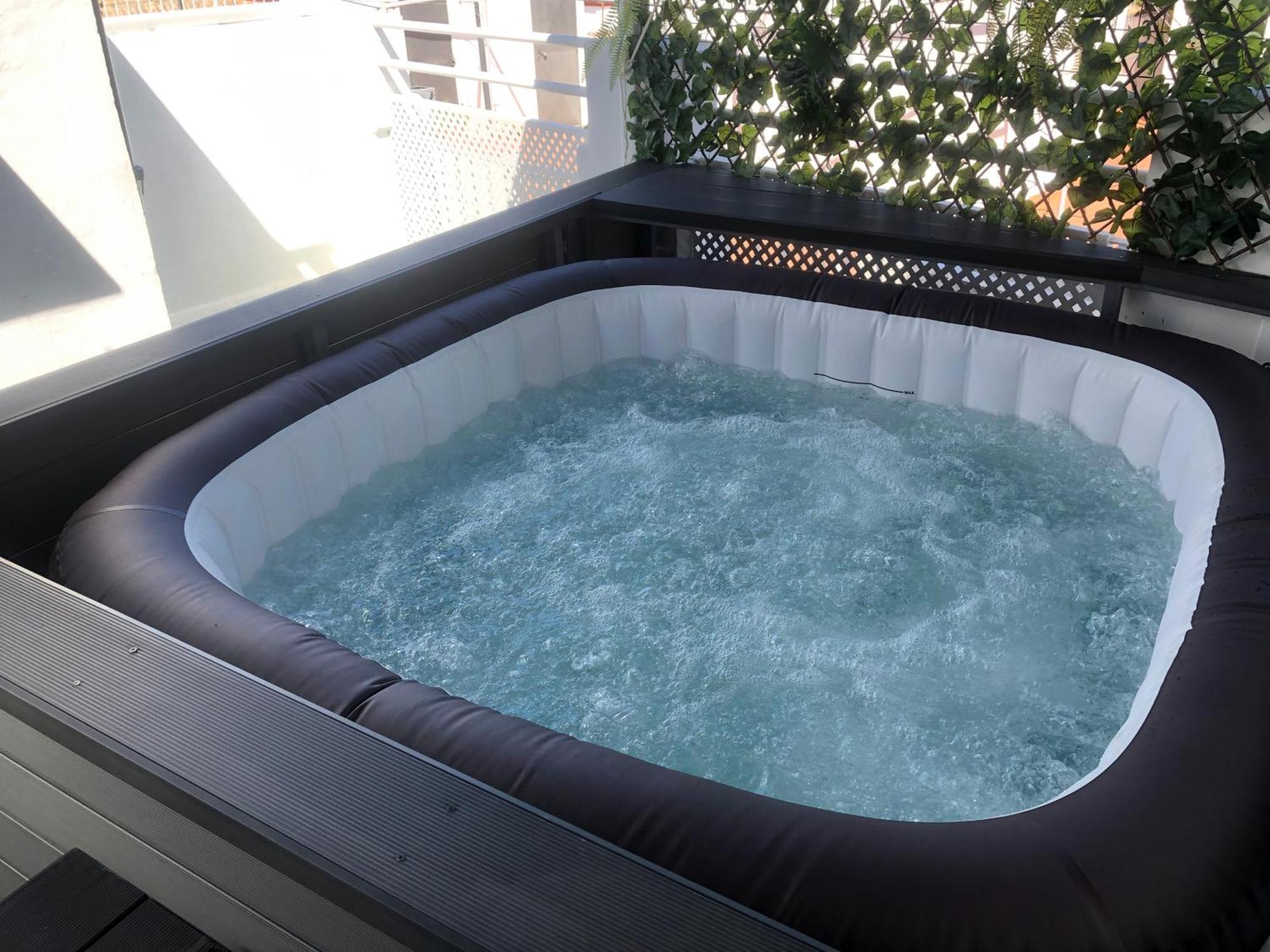 Unique Homes La Juderia Parking & Jacuzzi Sevilla Exteriör bild